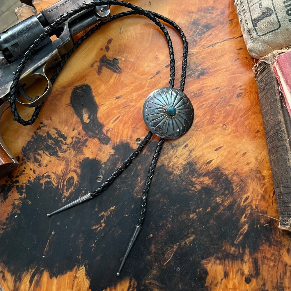 Vintage western bolo tie
